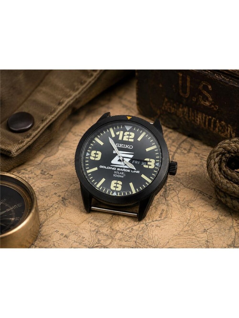Seiko Golding Barge Line Solar V158-0AR0 43.3mm Black Watch No Band